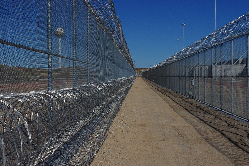 Prison - Chainlink w/ Razor Wire
